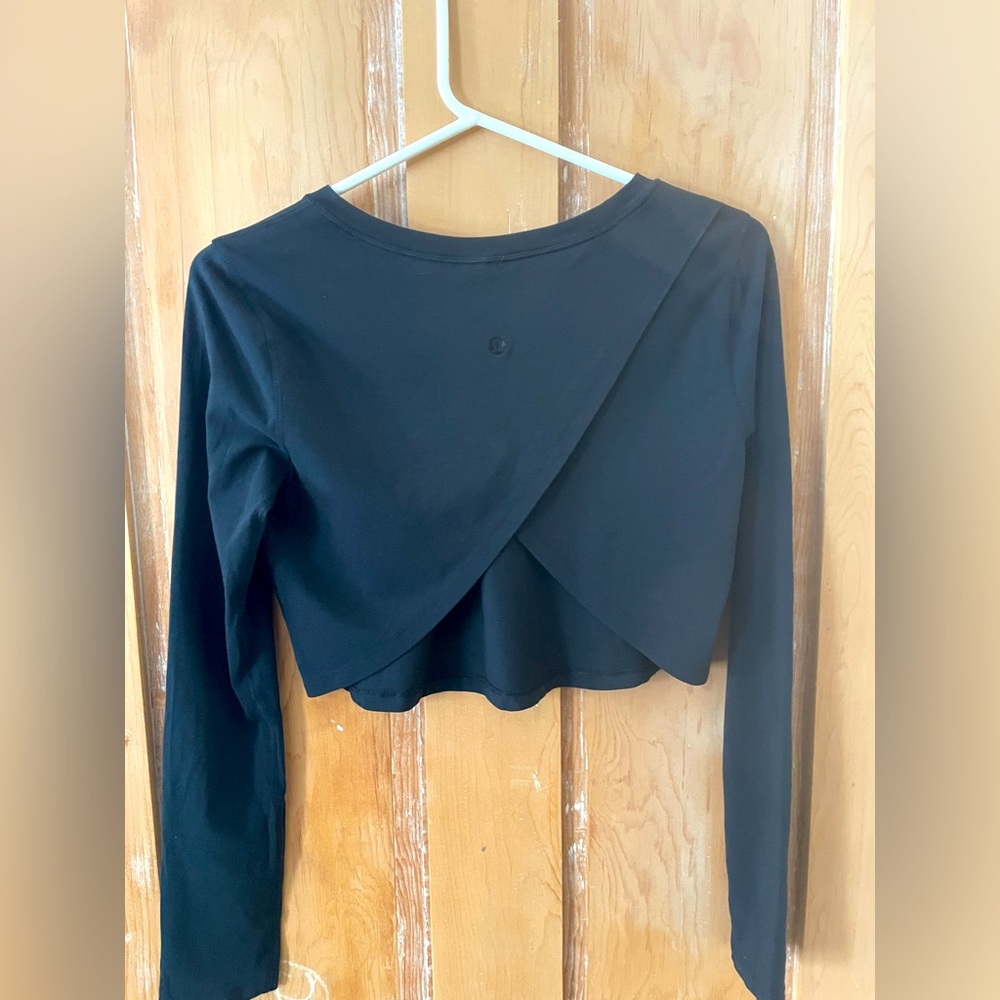 Lululemon Pima cotton crop top.